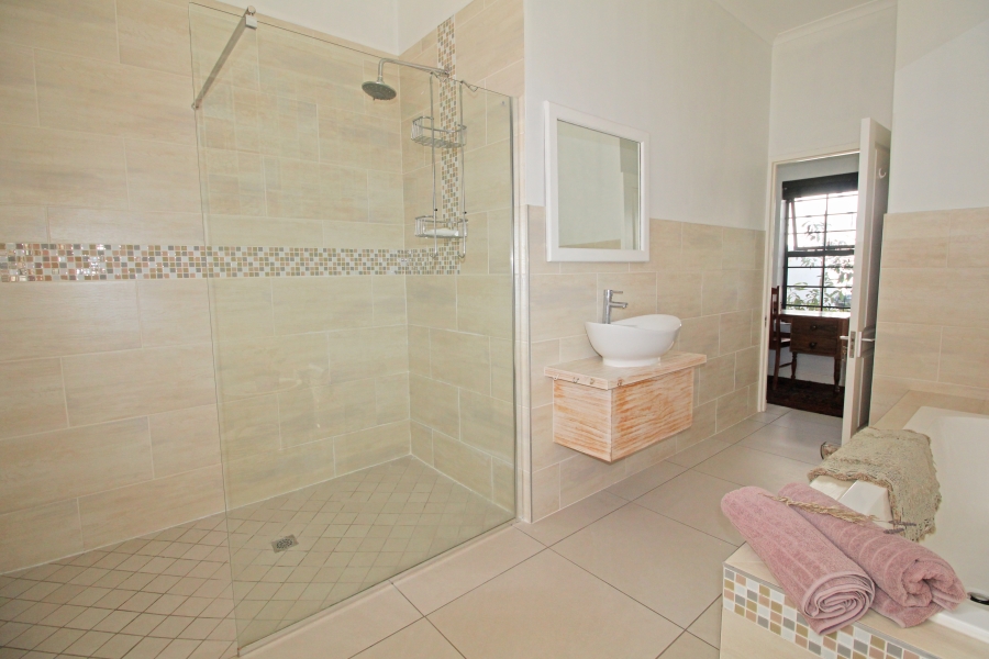 3 Bedroom Property for Sale in Country Club Western Cape